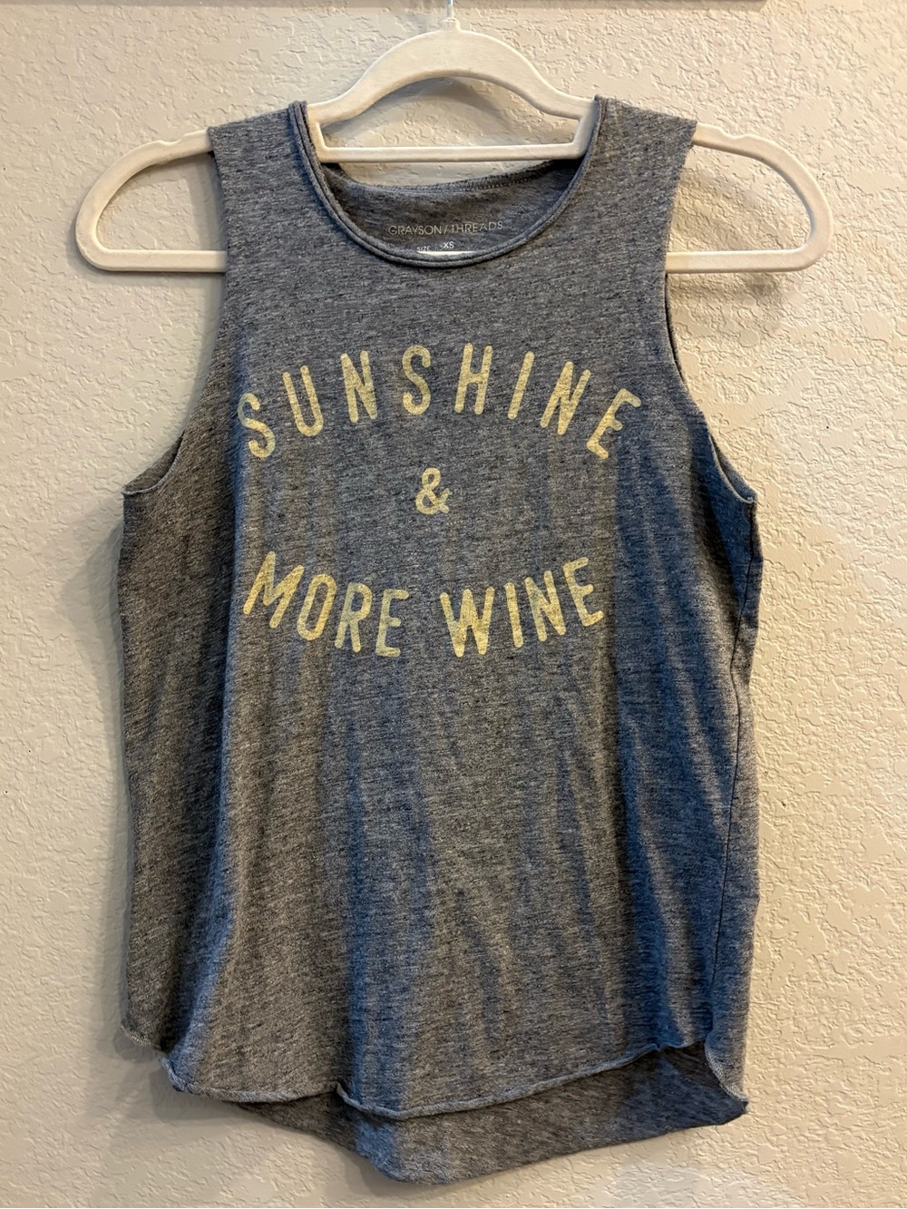 Women’s XS X-Small Super Soft Tank Top Sunshine & Wine Fun Summer Grey Shirt